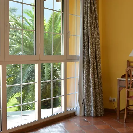 El Habana Llanes Hotel 3*